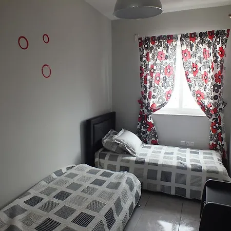 Penthouse Next To The * Marsaskala